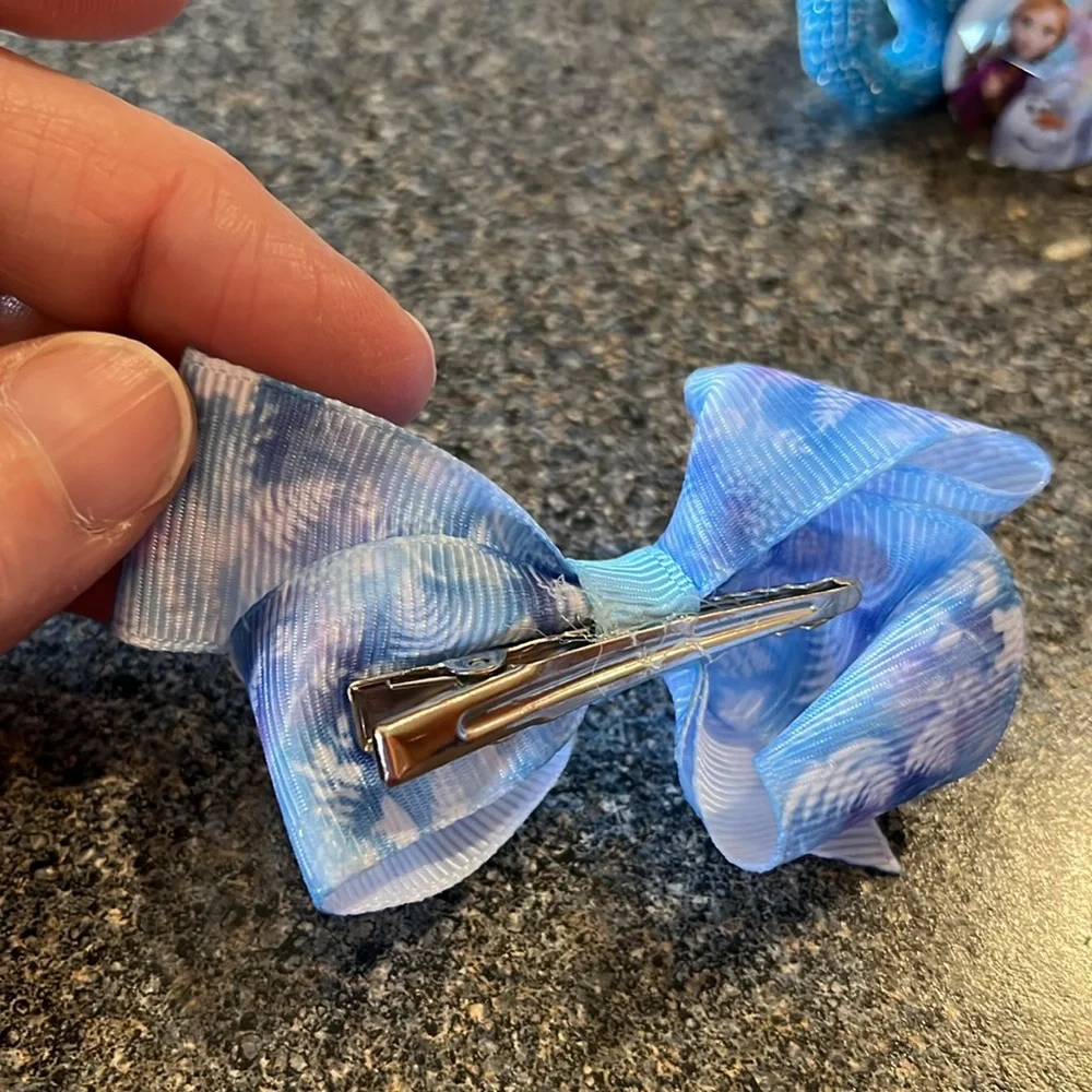 🌻 5/$15 Disney Frozen hair bundle NWOT